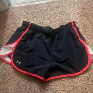 Under Armour Women's Black and Pink heat gear Shorts